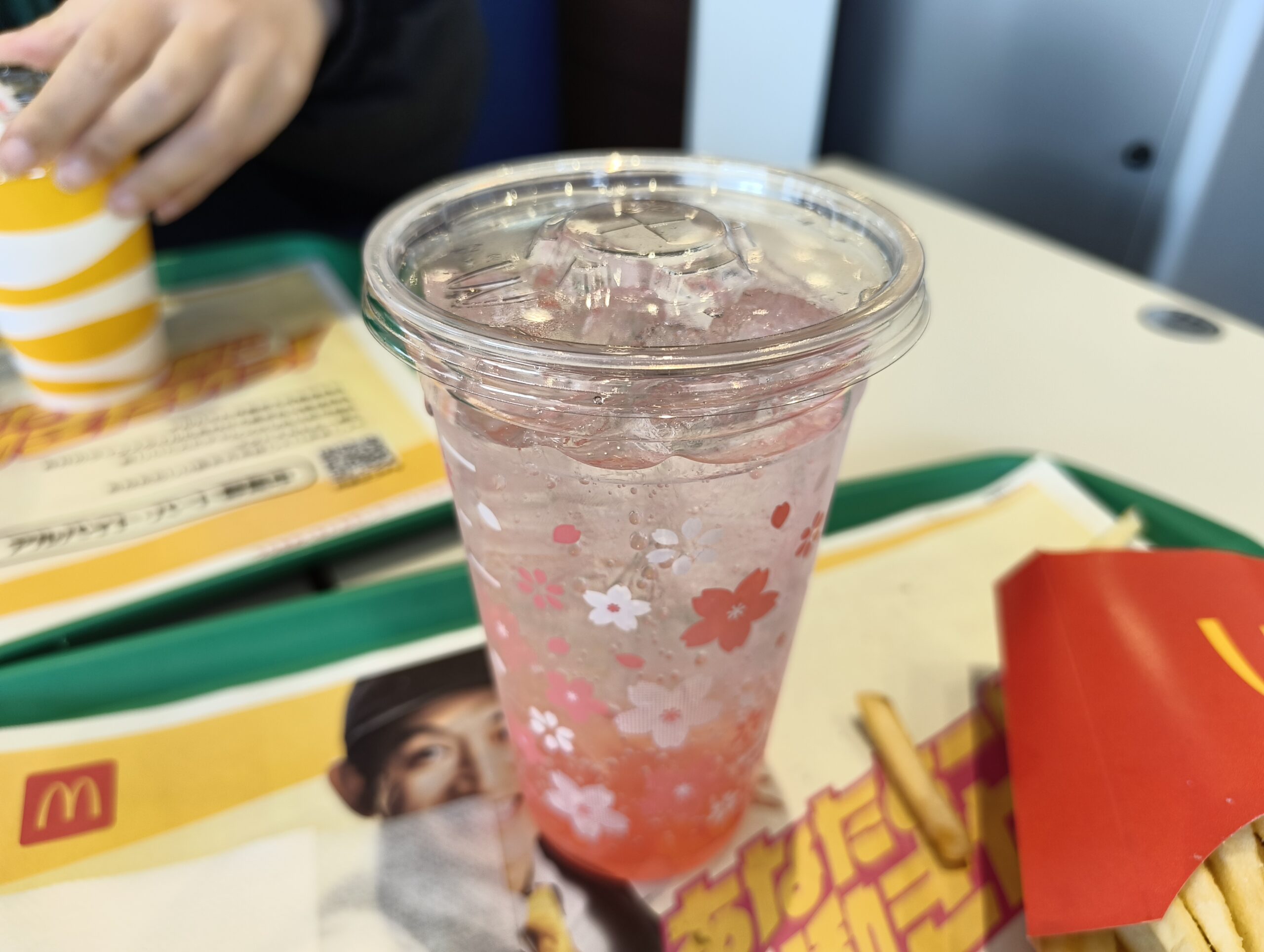 マックフィズ とちおとめ白桃